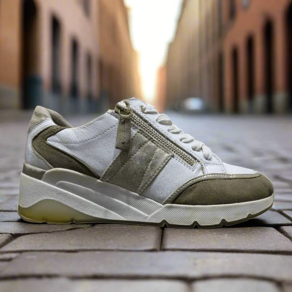 Jana Softline Sarah 23703-28 Wide Fit Women’s Leather Fashion Trainers Size UK 5 / EU 38 / US 7